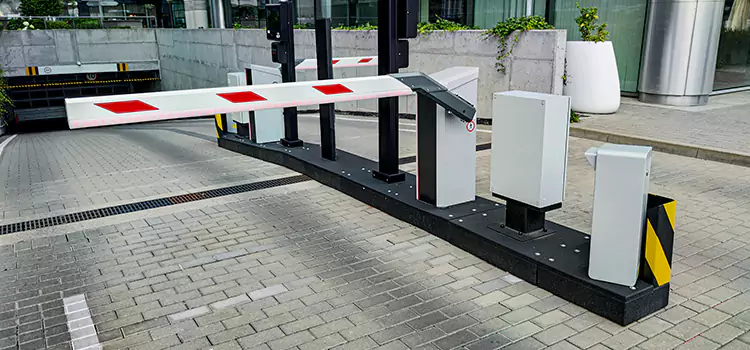 Custom Gate Design & Integration Pullman